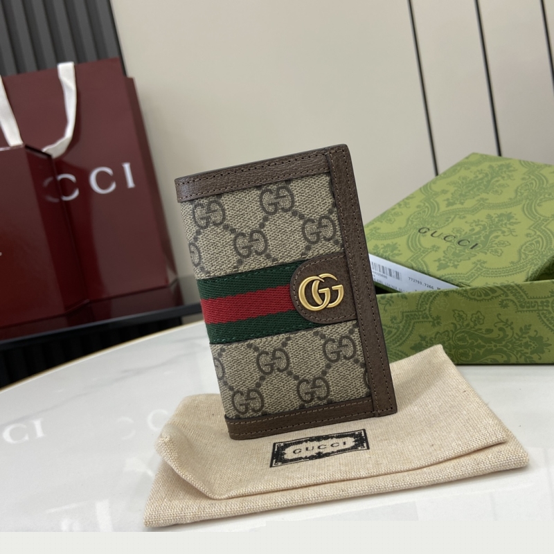 G*u*i wallets & purse